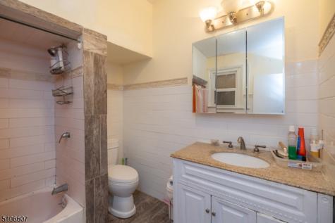 450 3RD Avenue Elizabeth NJ 07206