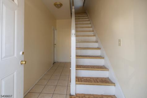 450 3RD Avenue Elizabeth NJ 07206