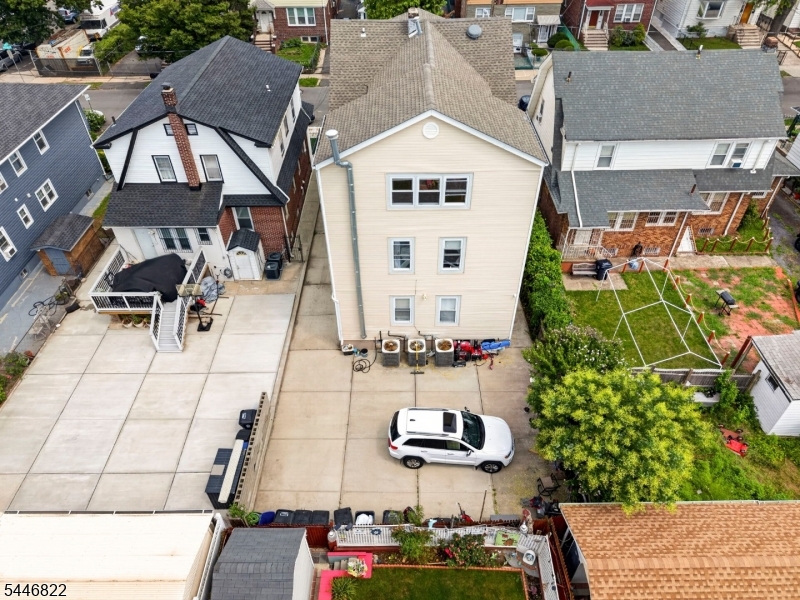 114 Peck Avenue Newark NJ 07107