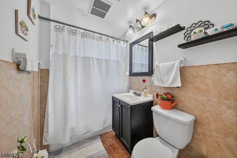 114 Peck Avenue Newark NJ 07107