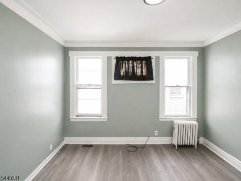 556 S Clinton Street East Orange NJ 07018