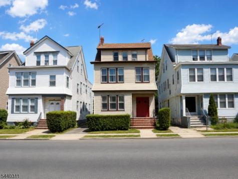 556 S Clinton Street East Orange NJ 07018