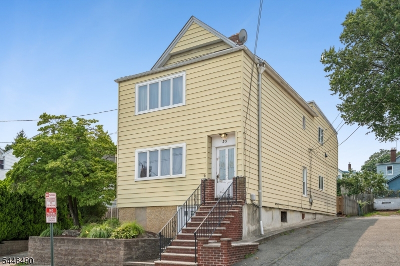 35 Longview Street West Orange NJ 07052