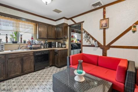 35 Longview Street West Orange NJ 07052