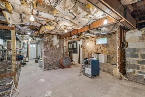 35 Longview Street West Orange NJ 07052