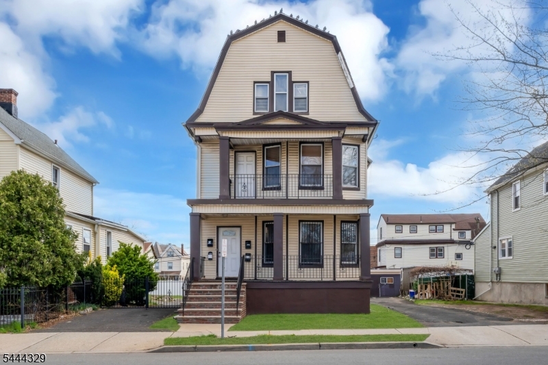 202 Sanford Street East Orange NJ 07018
