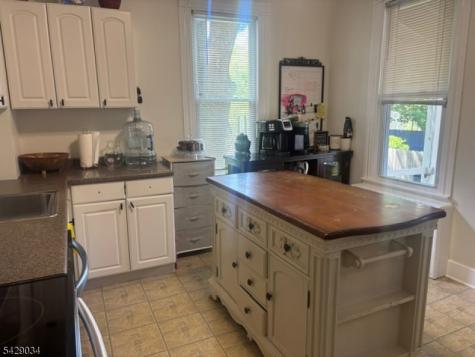 10 5TH Street Frenchtown NJ 08825