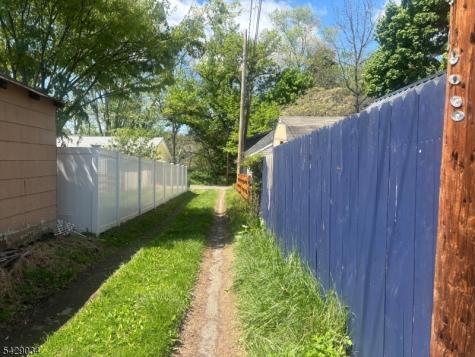 10 5TH Street Frenchtown NJ 08825