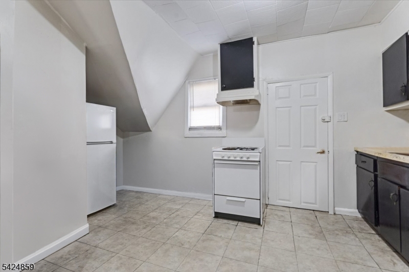 94 Manchester Avenue Paterson NJ 07502