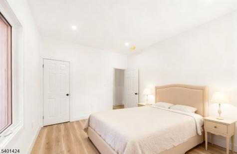 189 N Oraton Parkway East Orange NJ 07017