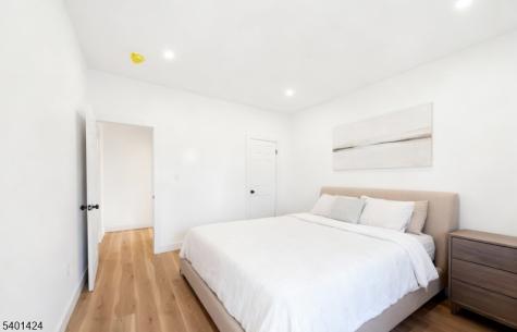 189 N Oraton Parkway East Orange NJ 07017