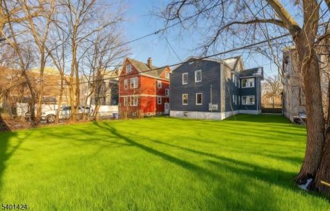 189 N Oraton Parkway East Orange NJ 07017