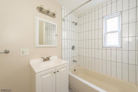 19 Arch Street Bloomfield NJ 07003