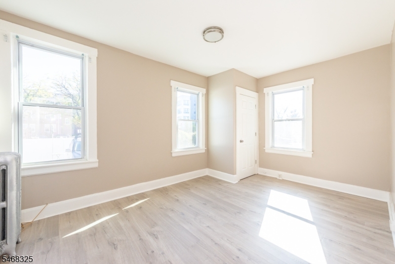 19 Arch Street Bloomfield NJ 07003