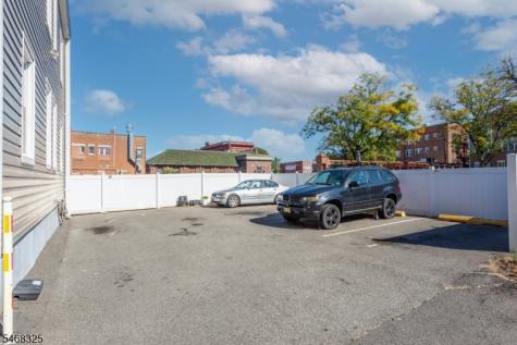 19 Arch Street Bloomfield NJ 07003