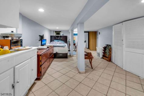 427 Summer Street Paterson NJ 07501
