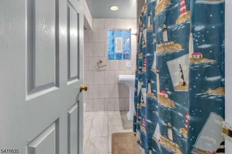 427 Summer Street Paterson NJ 07501