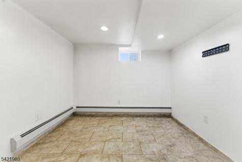 129 Oxford Street Paterson NJ 07522