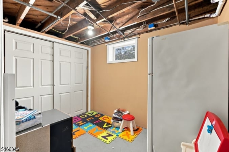 2 Keegan Place Sayreville NJ 08872