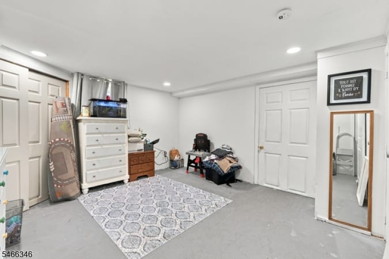 2 Keegan Place Sayreville NJ 08872