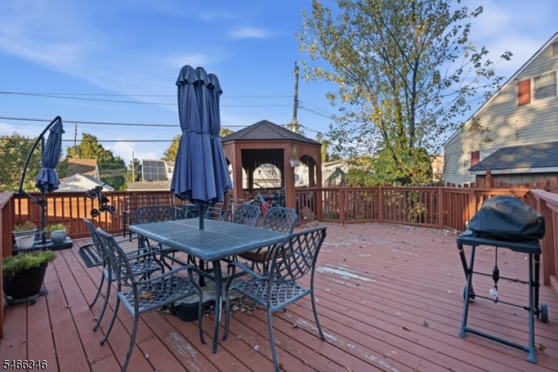 2 Keegan Place Sayreville NJ 08872
