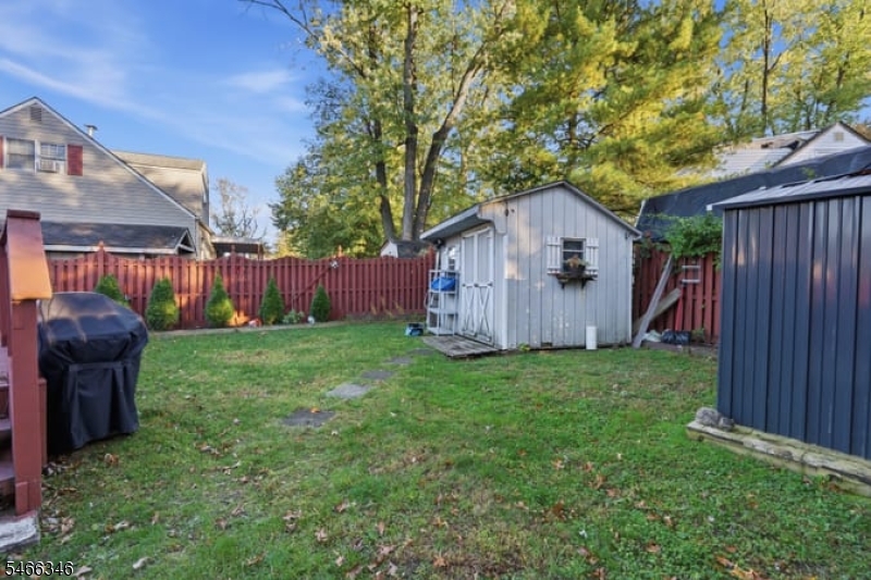 2 Keegan Place Sayreville NJ 08872
