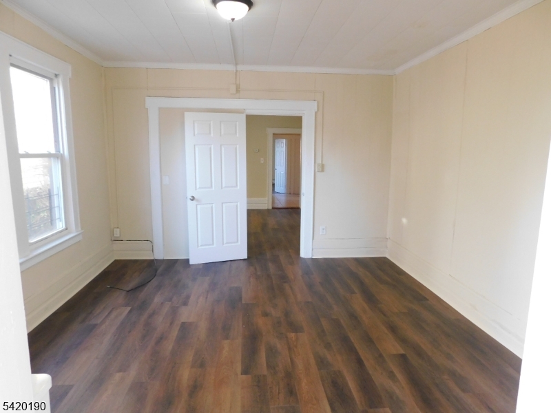 282 Renner Avenue Newark NJ 07112