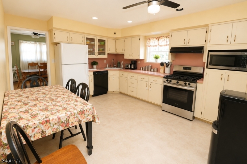 120 Park Avenue Nutley NJ 07110