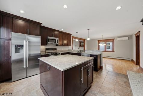 23 2ND Avenue Hawthorne NJ 07506