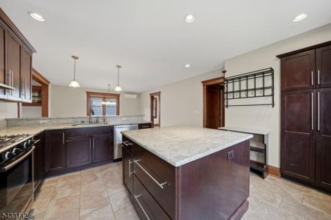 23 2ND Avenue Hawthorne NJ 07506