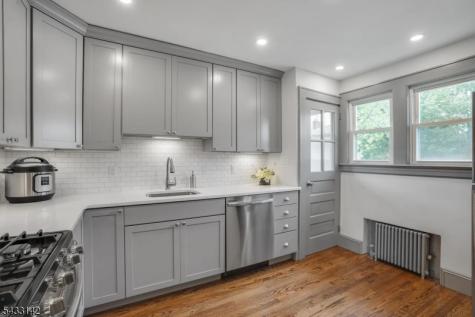 23 2ND Avenue Hawthorne NJ 07506