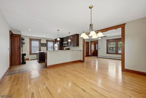 23 2ND Avenue Hawthorne NJ 07506