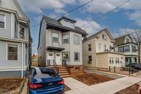 16 Headley Terrace Irvington NJ 07111