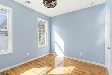 280 Conklin Avenue Hillside NJ 07205