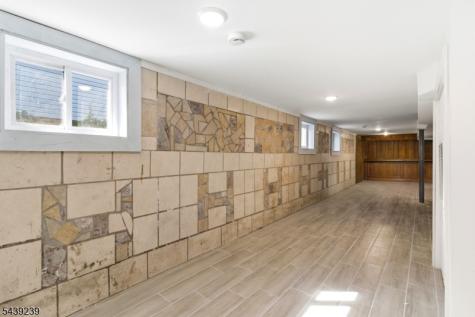 280 Conklin Avenue Hillside NJ 07205