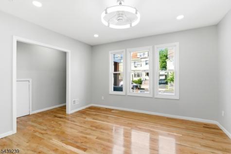 280 Conklin Avenue Hillside NJ 07205