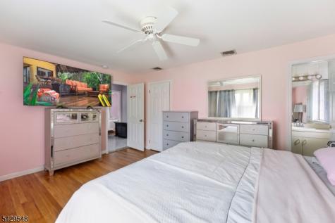 767 Kingsland Avenue Ridgefield NJ 07657