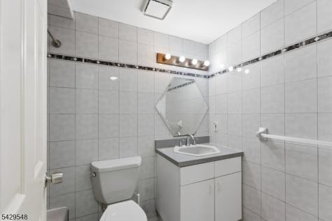767 Kingsland Avenue Ridgefield NJ 07657