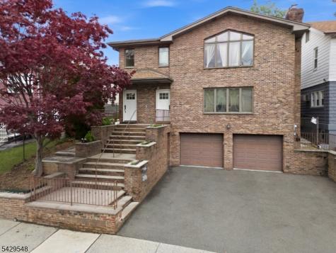 767 Kingsland Avenue Ridgefield NJ 07657