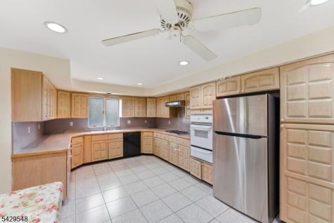 767 Kingsland Avenue Ridgefield NJ 07657