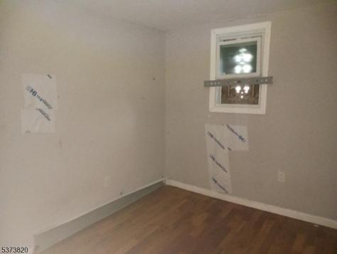 648 S 11th Street Newark NJ 07103