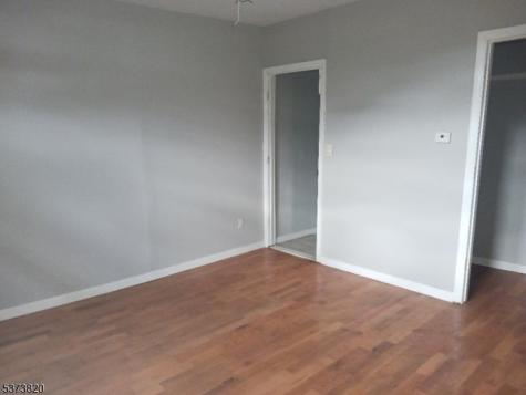 648 S 11th Street Newark NJ 07103