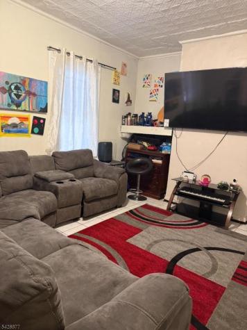 28 Burgess Place Passaic NJ 07055