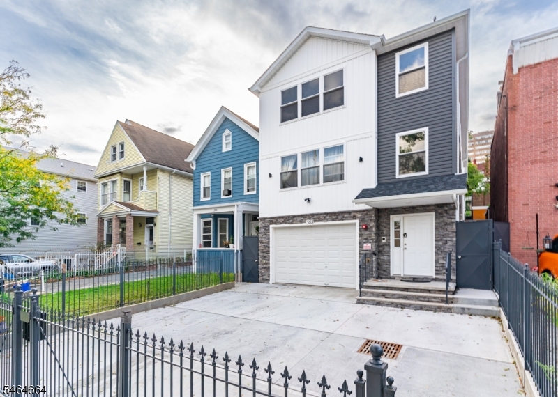 388 Summer Avenue Newark NJ 07104