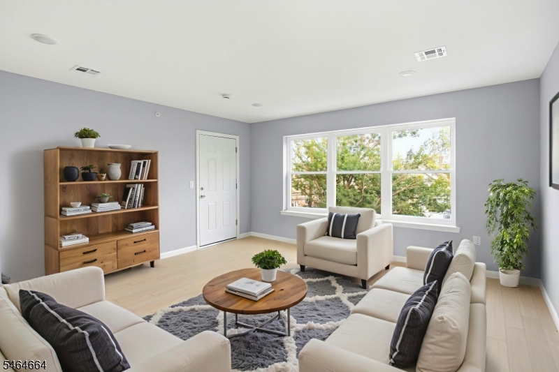 388 Summer Avenue Newark NJ 07104