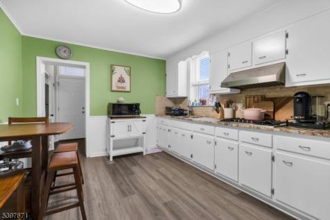 145 Harrison Street Nutley NJ 07110