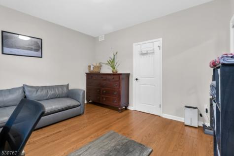 145 Harrison Street Nutley NJ 07110