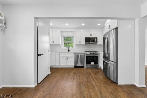 14 John Street Clifton NJ 07013