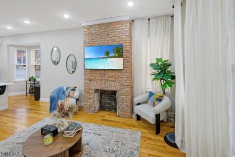 81 N Grove Street East Orange NJ 07017