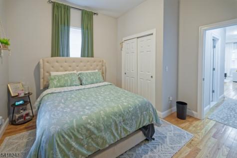81 N Grove Street East Orange NJ 07017